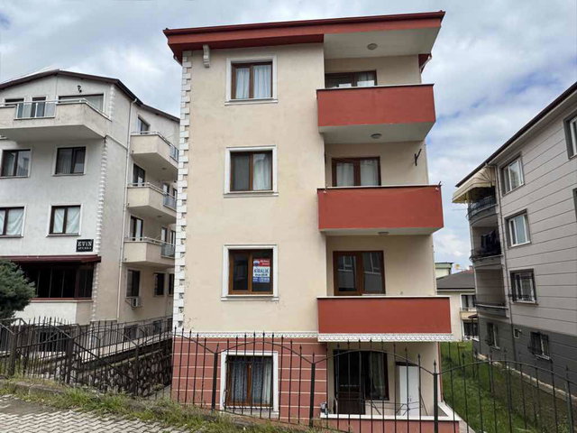 GÖLCÜK DEĞİRMENDERE ATATÜRK MH. 3+1 GENİŞ KİRALIK DAİRE