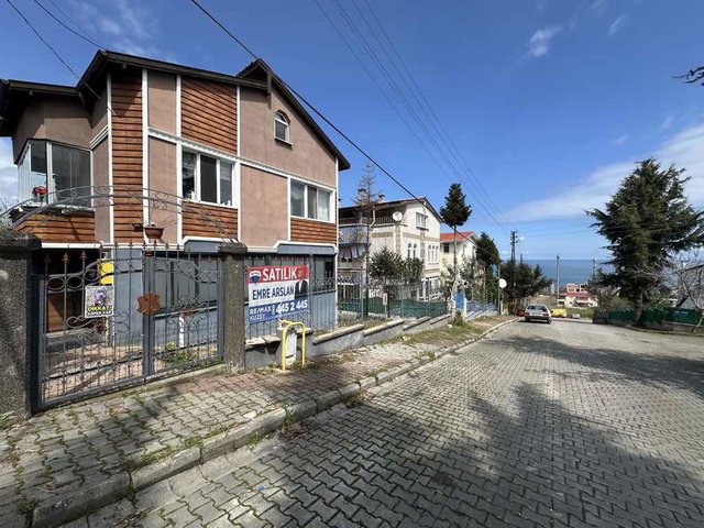 DEMİRKENT SİTESİ SATILIK TRİPLEX VİLLA