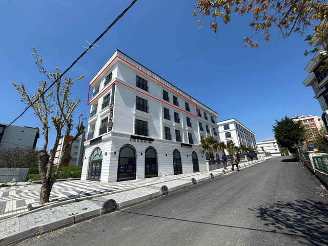 REMAX MAHAL'DEN EKINOBA'DA SATILIK SITE IÇERISINDE SIFIR 3+1 DAIRE