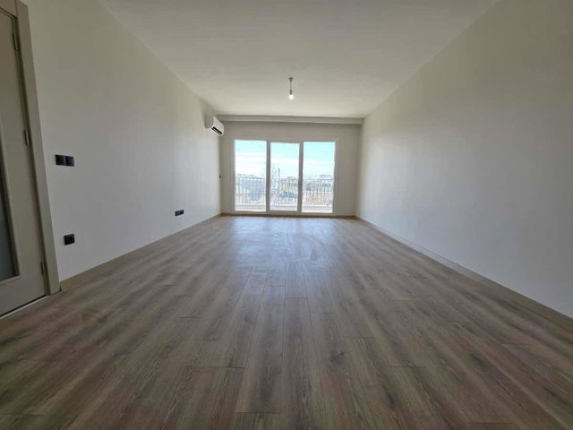BÜYÜKÇEKMECE LÜKS AİLE SİTESİNDE DENİZ MANZARALI SIFIR 3+1 DAİRE
