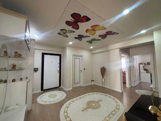 REMAX ARTIS'DEN KAYAKYOLU'NDA SATILIK 3+1 DAIRE