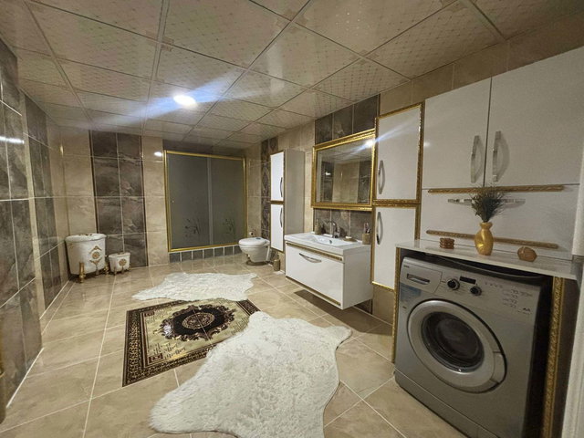 REMAX ARTIS'DEN KAYAKYOLU'NDA SATILIK 3+1 DAIRE