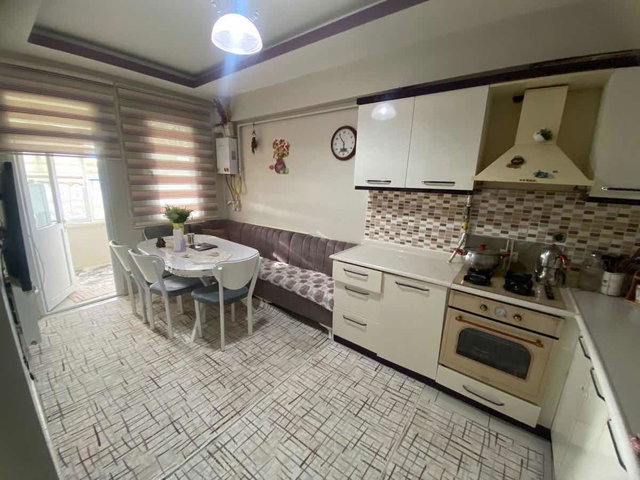 ŞEHRİN IŞIĞINI EVİNİZE TAŞIYAN BİR DAİRE