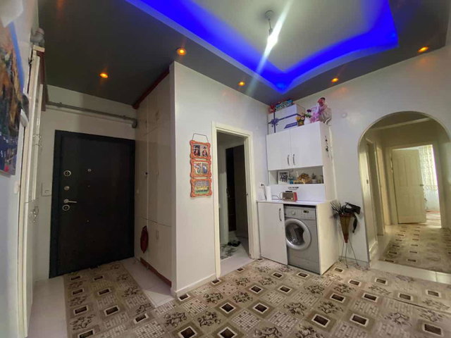 ŞEHRİN IŞIĞINI EVİNİZE TAŞIYAN BİR DAİRE