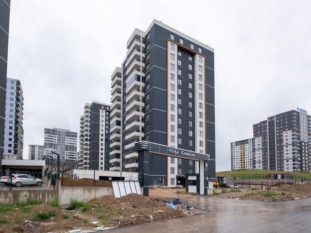 HİFA KONUTLARINDA 4.5+1 İSTANBUL YOLU VE METRO YAKINI KİRALIK