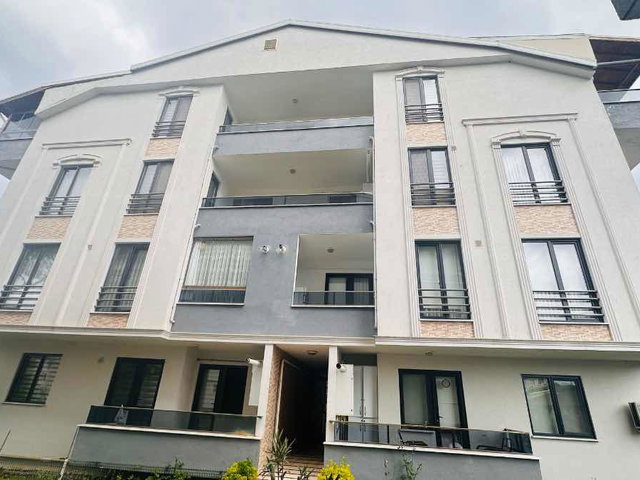 İZMİT YAHYAKAPTAN ALİKAHYA KAFELER BÖL. 3+1 YÜKSEK GİRİŞ DAİRE