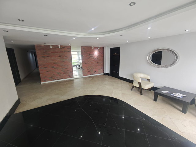 STUDIO LIFE SİTESİ'NDE SATILIK 1+1 METROBÜSE 7 DK.
