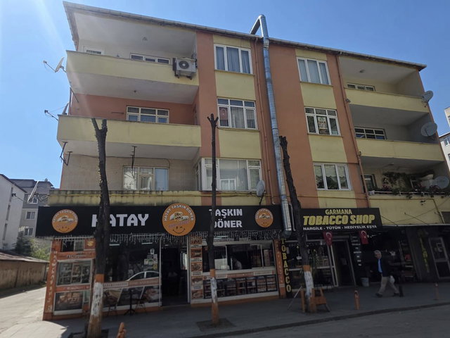 KARTAL TOPSELVI CADDESI ÜZERINDE 3+1 SATILIK DAIRE