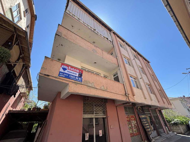 DERİNCE DUMLUPINAR’DA 3 + 1 GENİŞ DAİRE