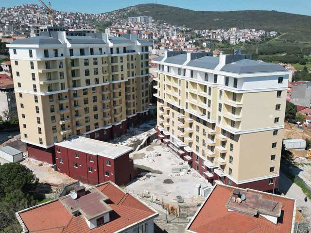 BERFİN TOPAL'DAN 3+1 ESTEKENT SİTESİ'NDE NET 93 M2 SATILIK DAİRE