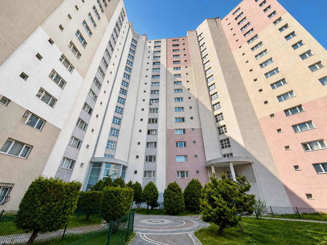 BEYLIKDÜZÜ ADNAN KAHVECI MAH ALTINKENT SITESI SATILIK GENIŞ 3+1 DAIRE