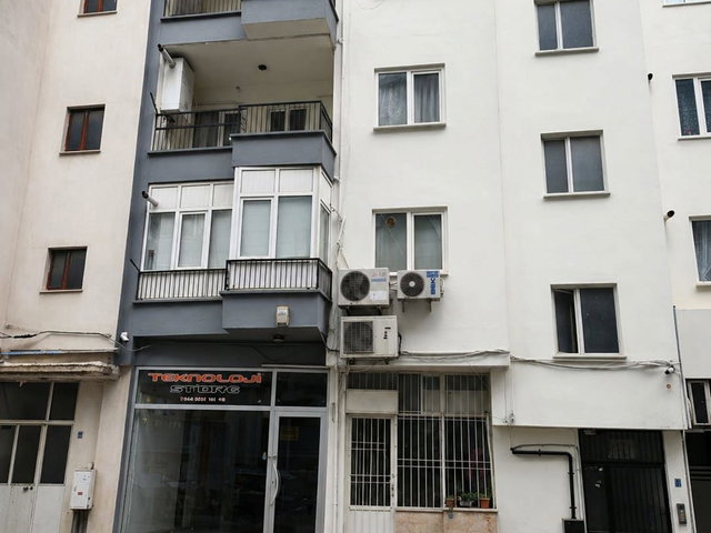 REMAX MODEL DEN KAYALIK CADDESINDE 3+1 SATILIK DAIRE