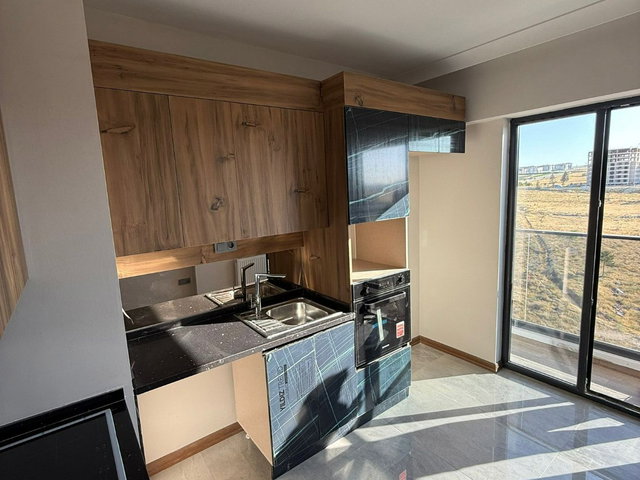 LAGOM’DA KAPALI MUTFAKLI VE ÇİFT BANYOLU 2+1 FIRSAT DAİRE