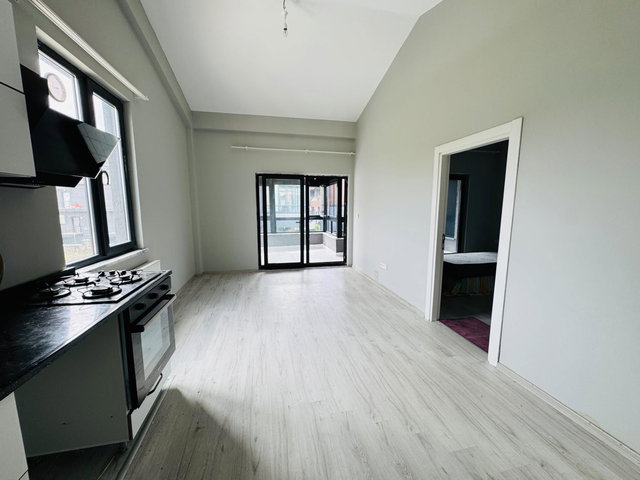 COLORIST ŞILE SITESINDE BARBEKÜLÜ BALKONLU 1+1 SATILIK DAIRE