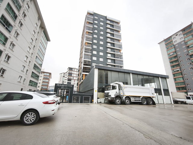 SEÇKİN YAŞAM STANDARTLARINA UYGUN 4+1 GENİŞ DAİRE