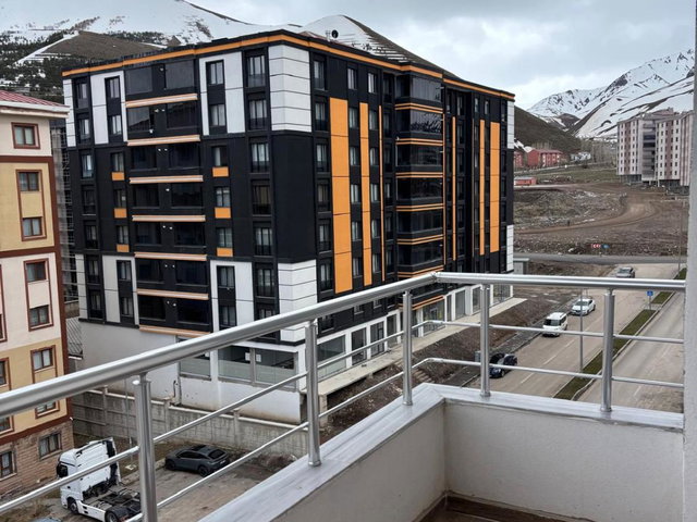 REMAX ARTIS'DEN YILDIZKENT'TE KIRALIK 1+1 DAIRE