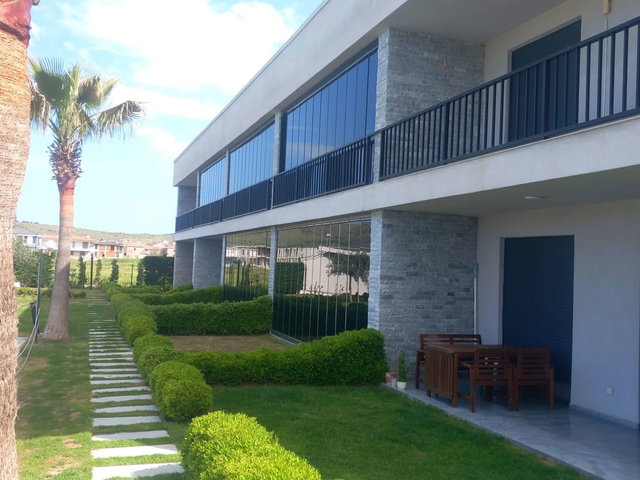 AYVALIK KÜÇÜKKÖY GOLDMAN SITESI’NDE GIRIŞ KATI 2+1 KIRALIK DAIRE