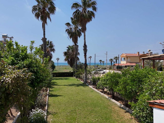 TAŞUCUNDA DENİZE 50M SATILIK DENİZ MANZARALI 4+1 VİLLA