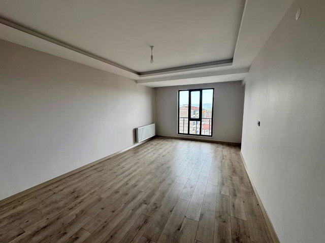 REMAX DOĞU'DAN ÜNİVERSİTE MAHALLESİNDE 3+1 SATILIK DAİRE