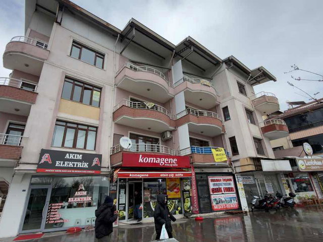REMAX DEM'DEN TERZİBABA KARŞISI 4+1 KİRALIK DEPOZİTOSUZ DAİRE