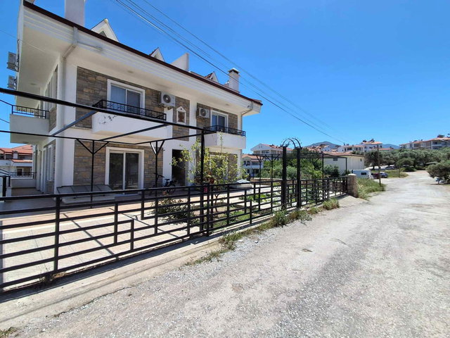 RE/MAX BADEM'DEN DATÇA MERKEZDE 2+1 12 AY KİRALIK DAİRE