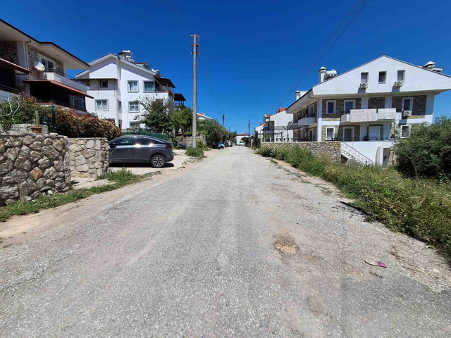 RE/MAX BADEM'DEN DATÇA MERKEZDE 2+1 12 AY KİRALIK DAİRE