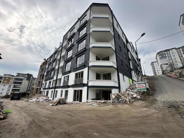 DENİZ MANZARALI 2+1 EBEVEYN BANYOLU
