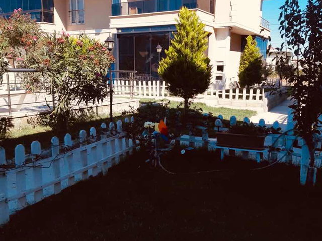 İSTANBUL'A YAKIN BAHÇEL,İ EŞYALI ,SİTE İÇİNDE HAVUZ CEPHELİ YAZLIK