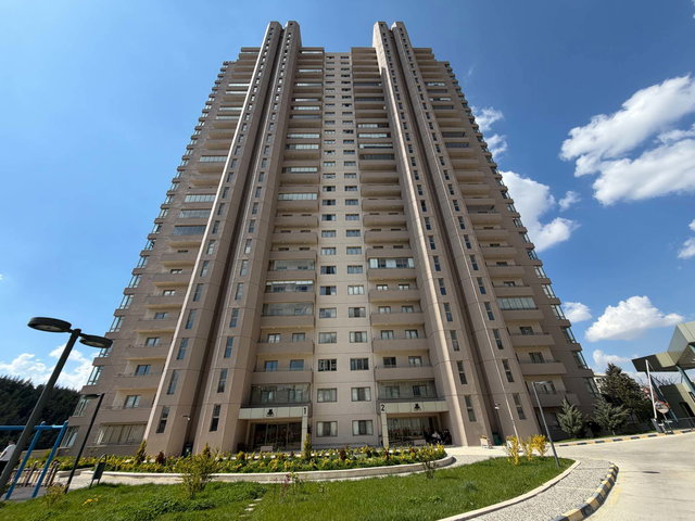 AKPINAR TUNA PANORAMA SİTESİNDE YÜKSEK KAT KÖŞE CEPHE 4+1 SATILIK DAİRE