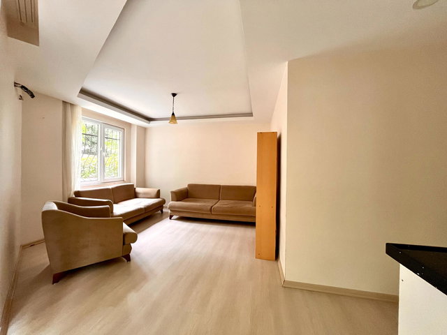 HARIKA KONUMA SAHIP TEMIZ, KULLANIŞLI 2+1 SATILIK DAIRE