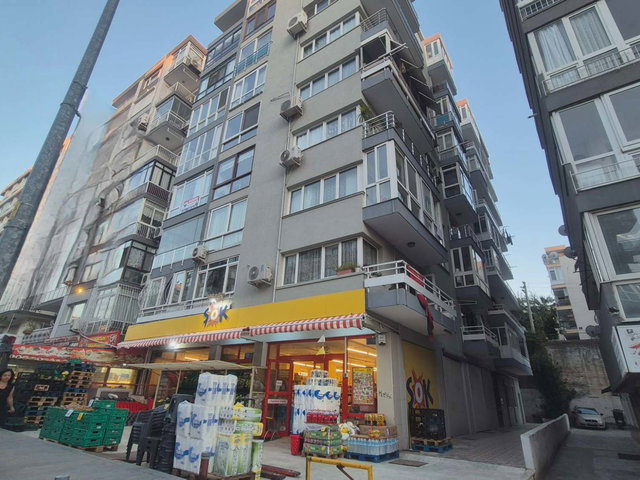 İNÖNÜ CADDESİ AMERİKAN KOLEJI KARŞISI YENİLENMIŞ 3+1 SATILIK DAİRE
