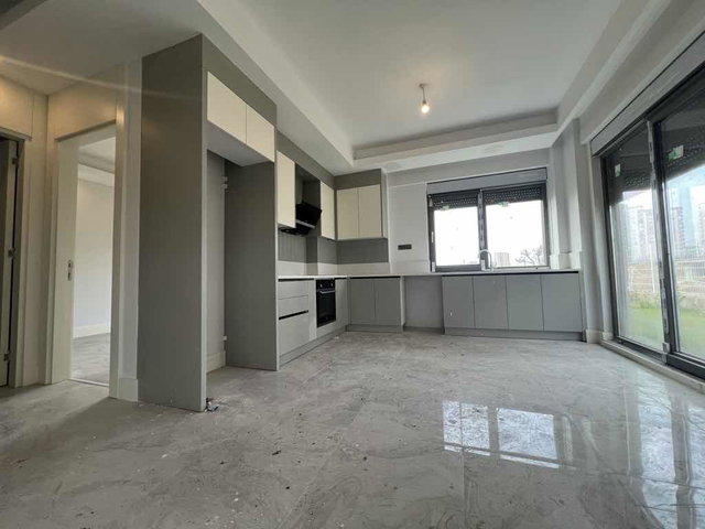 SERDAR ELER DEN ALTINTAŞ BABYLON SİTESİNDE İSKANLI SATILIK 1+1 DAİRE