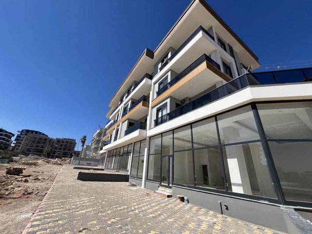 SERDAR ELER DEN ALTINTAŞ/AKSU-ANTALYA DA SATILIK 1+1 DAİRE