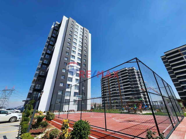 TÖREKENT LİZBON PROJESINDE SATILIK 4+1 ARAKAT DAIRE