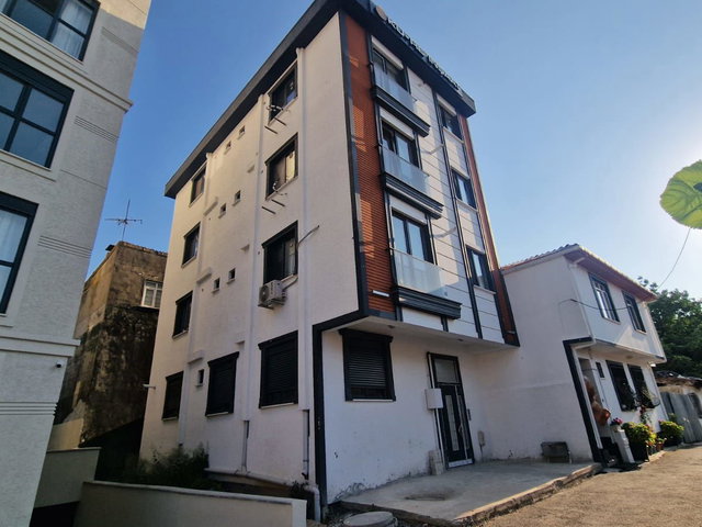 POSTANE MAHALLESİNDE SATILIK 1+1 DAİRE