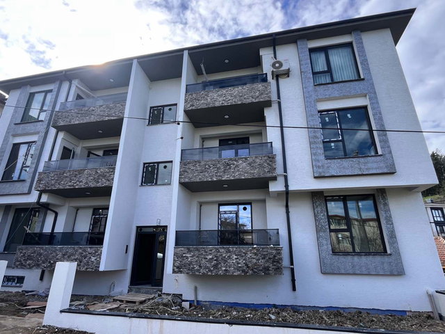 REMAX MAVİDEN ARİFİYEDE 187 M2 4+1 TERS DUBLEX DAİRE