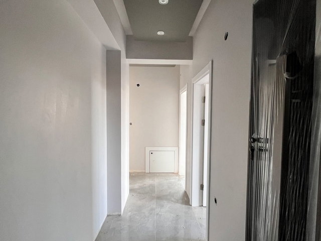 REMAX MAVİDEN ARİFİYEDE 187 M2 4+1 TERS DUBLEX DAİRE