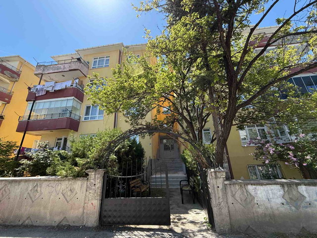 PINARBAŞI MAH. ÇAMLI GÜNEY SİTESİ 3+1 SATILIK DAİRE