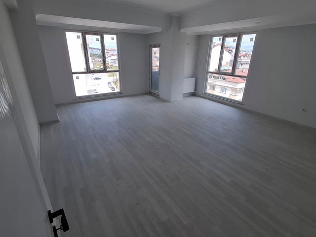 GEBZE İNÖNÜ MAH.2 GİRİŞLİ+2 MUTFAKLI.SATILIK 4+1 DUBLEKS DAİRE