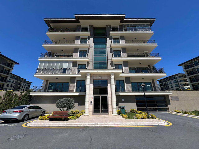 DENİZ İSTANBUL SEDEF KONAKLARI DENİZ MANZARALI 4+1 SATILIK DAİRE