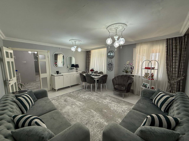 REMAX MID'DEN KARESI AVM YANI 3+1 SATILIK DAİRE