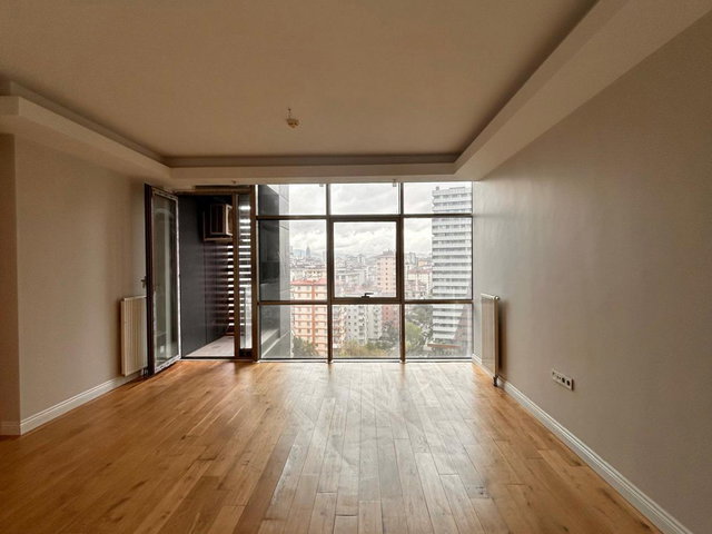 1071 KADIKÖY'DE  ÇİFT BALKONLU, 13. KAT  3+1  KİRALIK DAİRE