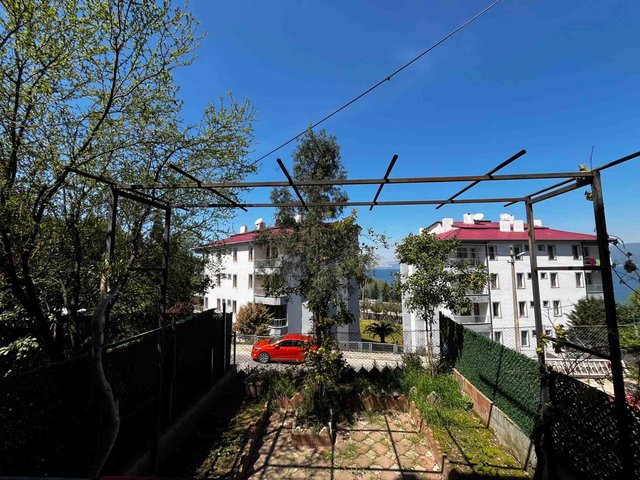 REMAXÇAKRA ÖMER ONAYCI'DAN ULAŞLI'DA SATILIK BAHÇELI TRIPLEX