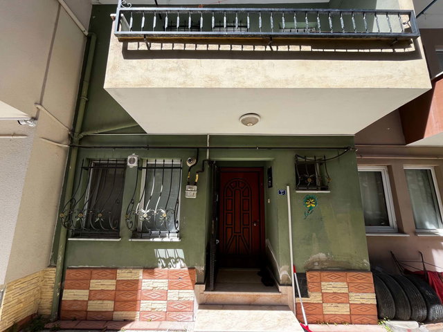 REMAXÇAKRA ÖMER ONAYCI'DAN ULAŞLI'DA SATILIK BAHÇELI TRIPLEX
