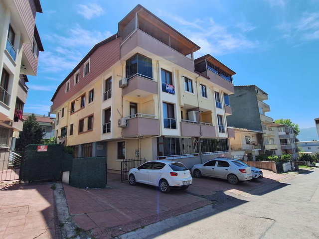 KÖRFEZ HACIOSMAN MAH.MERKEZİ KONUMDA 3+1 KİRALIK DAİRE