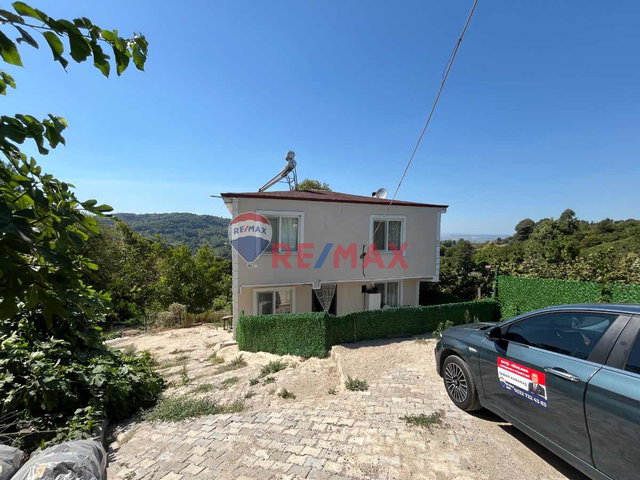 REMAX ŞABAN KARAKAŞ TAN 3923M2 İÇİNDE SATILIK 4+1 MÜSTAKİL EV