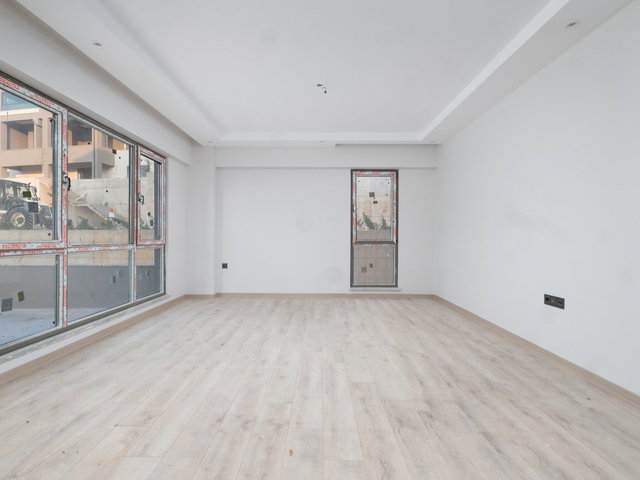 REMAX ADVANTAGE'DEN KAYAPA KARNUR ACAR PLUS SATILIK 3+1