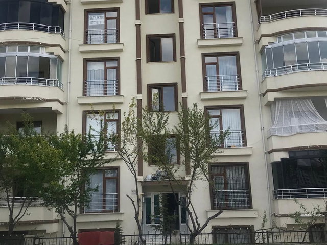 RE/MAX DEĞİŞİMDEN DOĞUKENT MAHALLESİNDE 3+1 SATILIK DAİRE