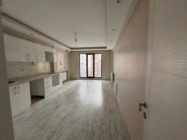 HASAN ÖZDEN SOKAK'TA KİRALIK 2+1 FONKSİYONEL DAİRE