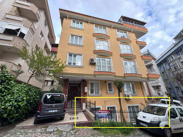 AVCILAR AMBARLI 2+1 BAHÇE KATI 85M²+ 50M² MÜSTAKİL BAHÇE ÇİFT WC